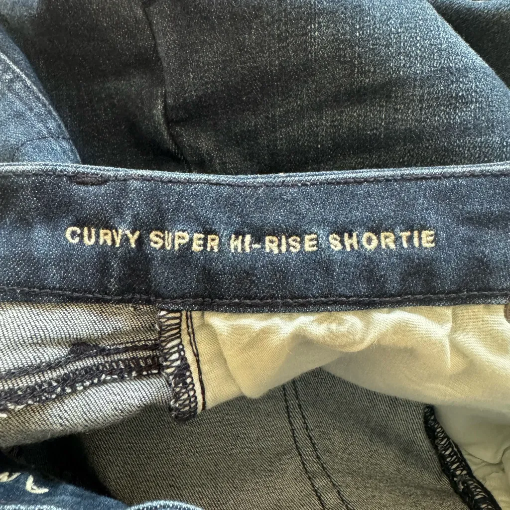 Women’s American Eagle curvy super high rise jean shortie shorts dark wash 10 - Image 4