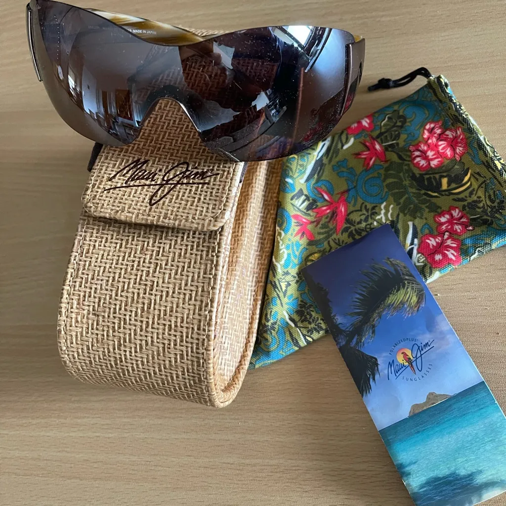 NWT Maui Jim Kula Tortoise Sunglasses with Case - Image 6