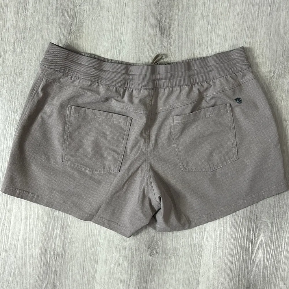 Kuhl • womens Strattus Chino shorts - Image 2