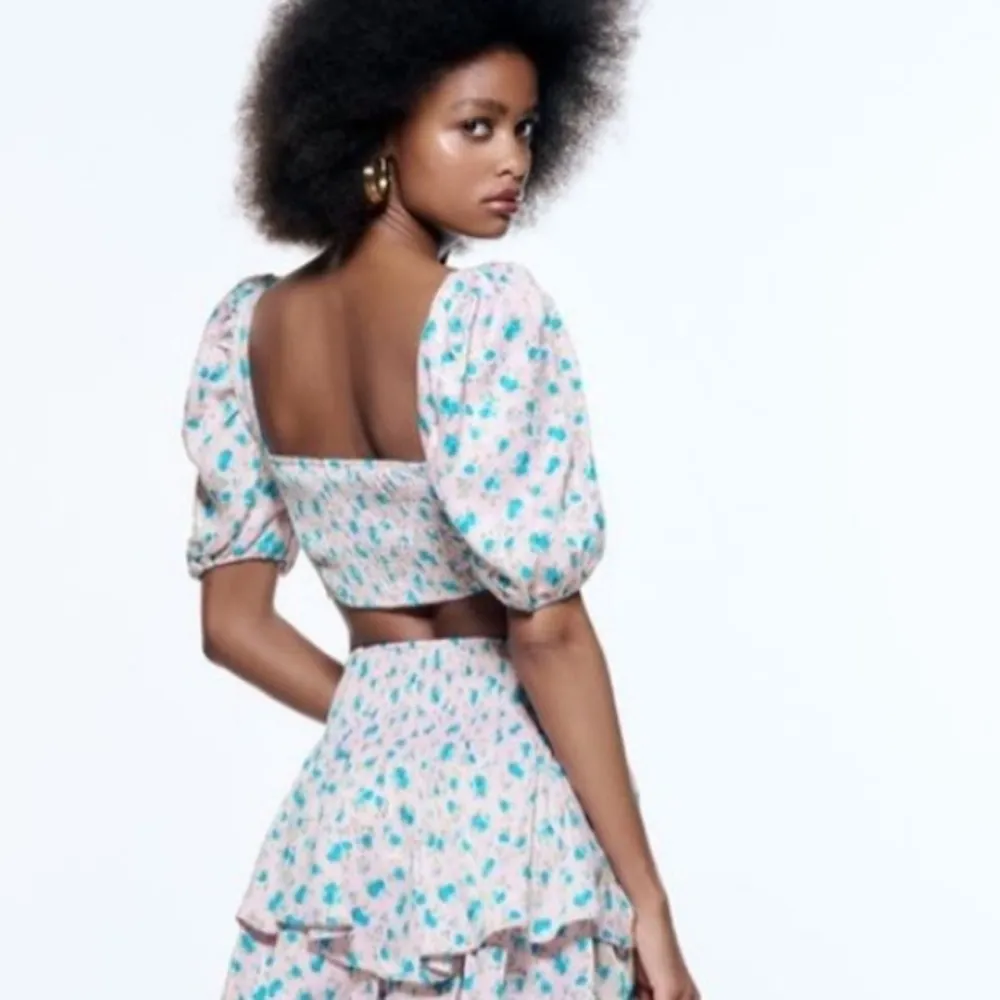 ZARA Floral Bustier Puff Sleeve Crop Top - Image 3