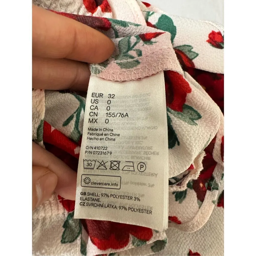 H&M Floral blouse size xs - Image 5