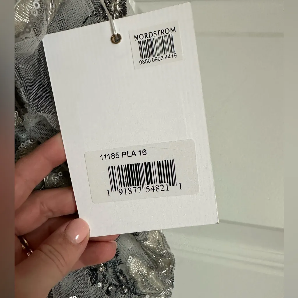 Mac Duggal Floral Embellished Illusion Sleeve Embroidered A-Line Gown- NWT - Image 8