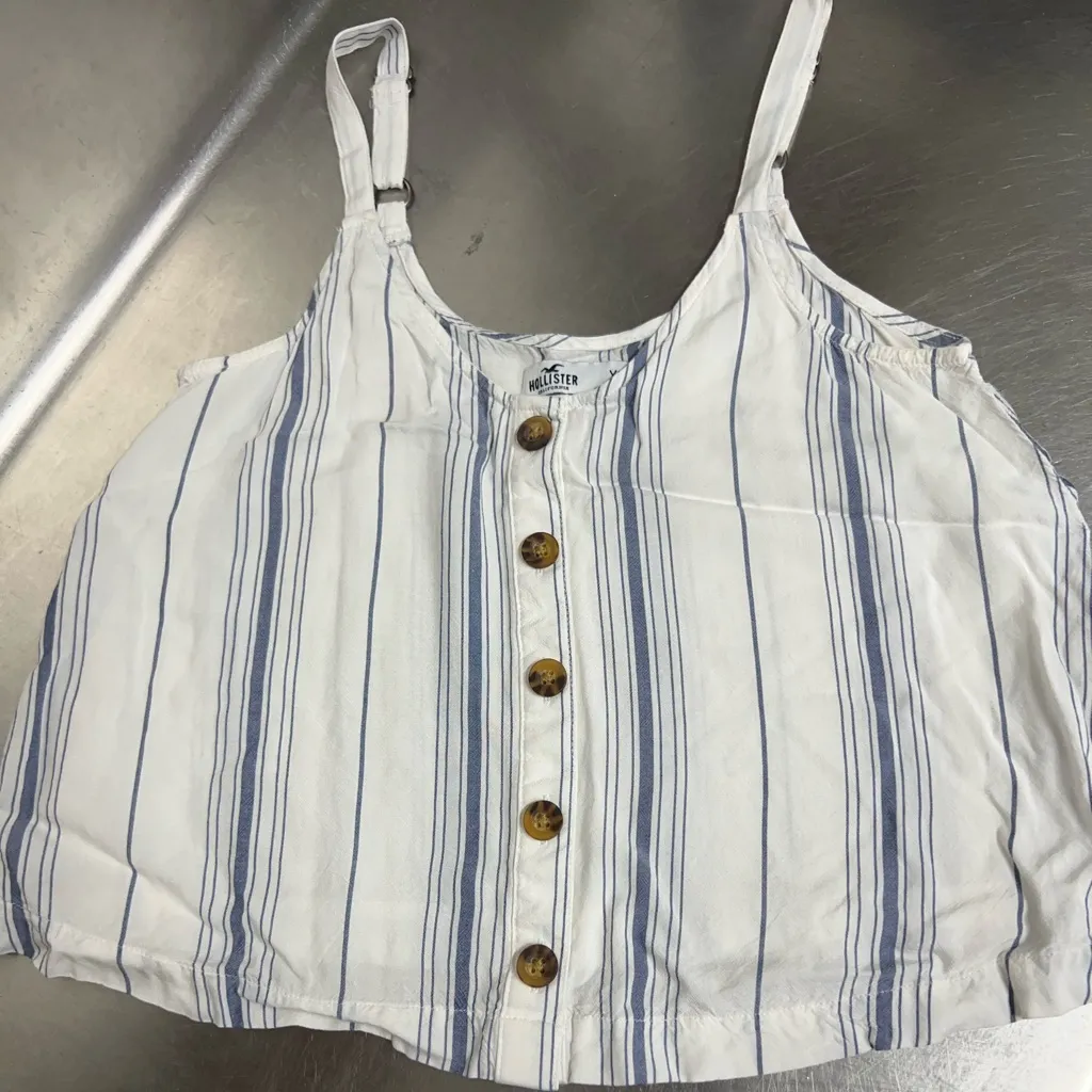 Hollister Women’s White and Blue Striped Sleeveless Tank Top - Size XS - EUC - Image 3