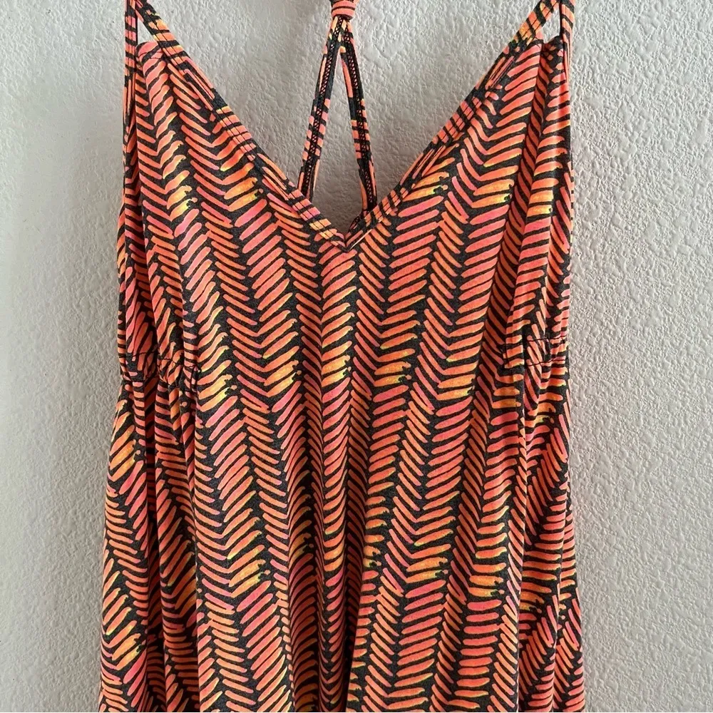 Under Armour UA Floca Dress Sporty Athleisure Medium - Image 10