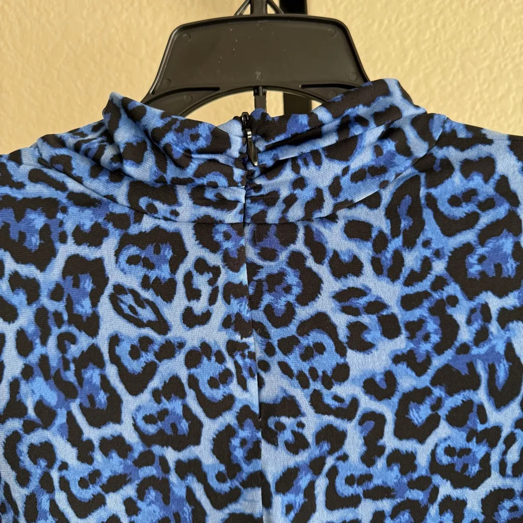 Animal Print Long Sleeve Mock Neck Blue Black Leopard Print Stretch Blouse XL - Image 5