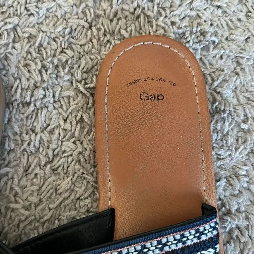 Gap double strap sandals Large - Image 4