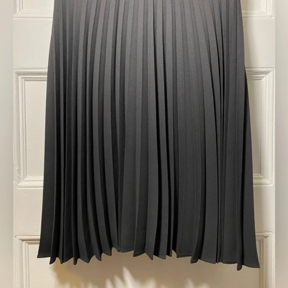 SHOSHANNA Lace Detail Knee Length Dress with Pleated Skirt Sz 4 - Image 7