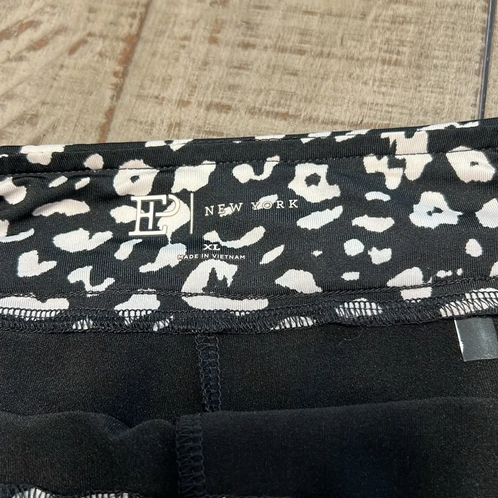 EP New York 16” High Rise Black And White Print Golf Skirt Size XL - Image 4