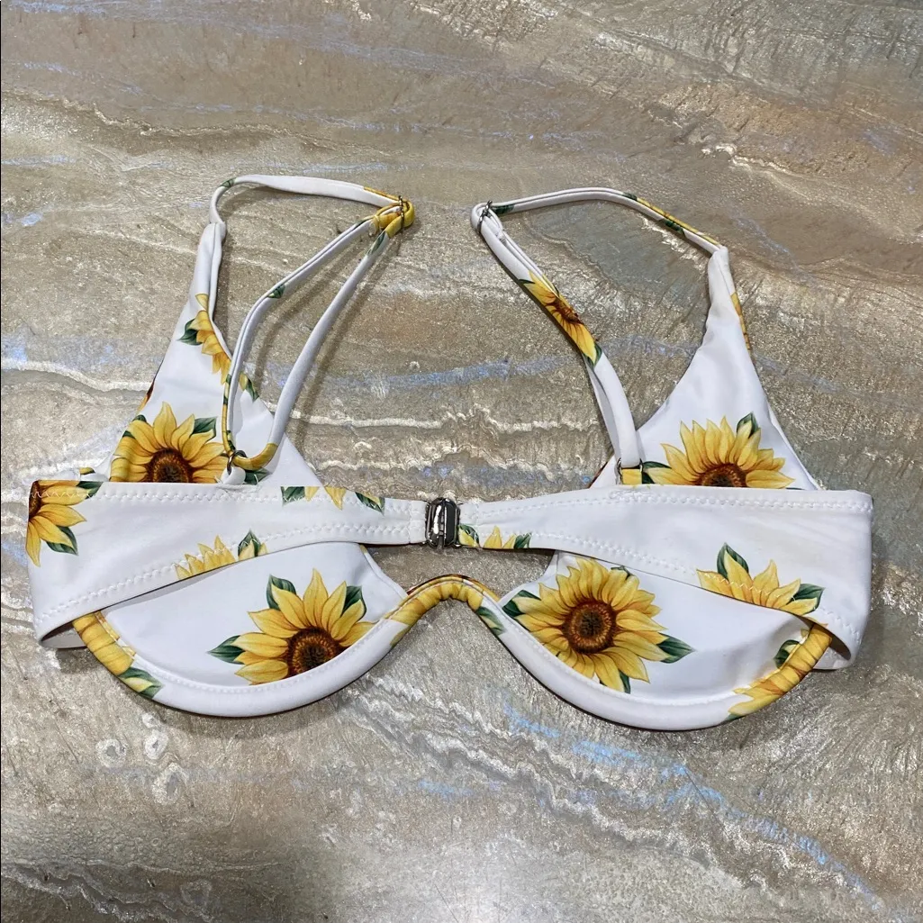 Sunflower Print Bikini Top Size Small - Image 2