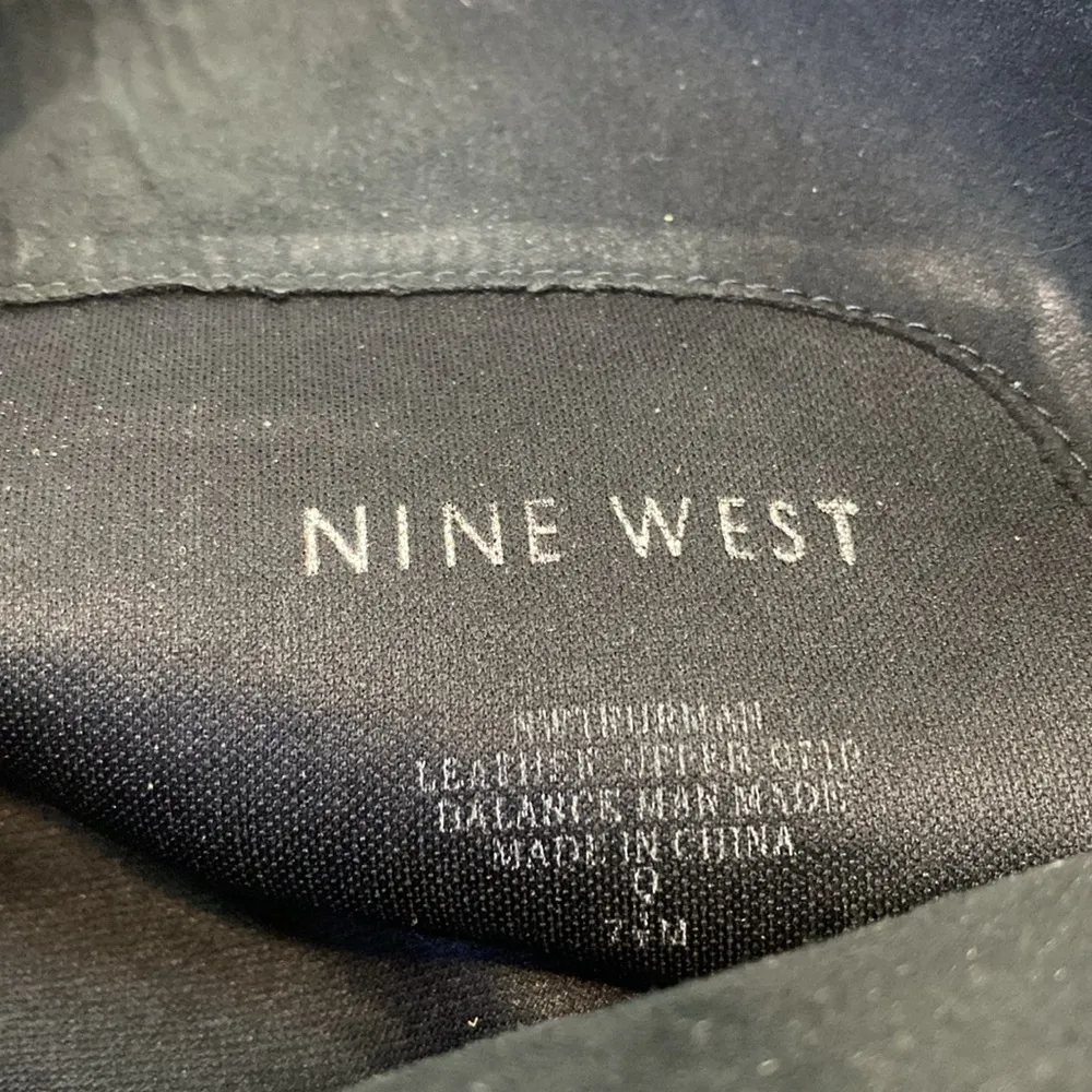 Nine West Black Leather Side Zip Heel Knee High Boots 7.5 - Image 5