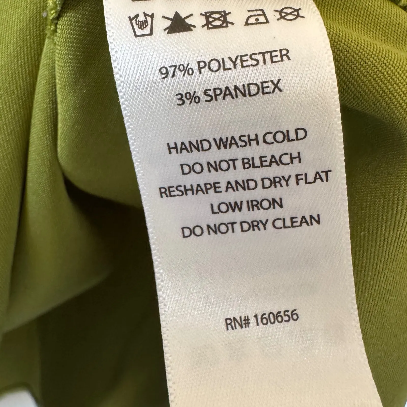 Nicole Miller Womens Green Satin VNeck Short Sleeve Top sz L Silky Smooth Career - Image 6