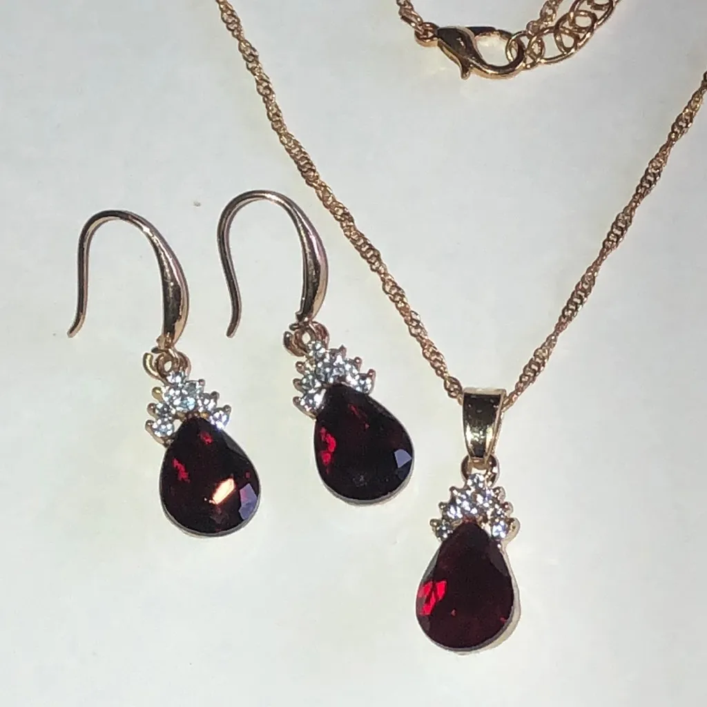 Elegant Gold Tone and Red CZ Rhinestone Necklace Earrings Jewelry Set - Image 2