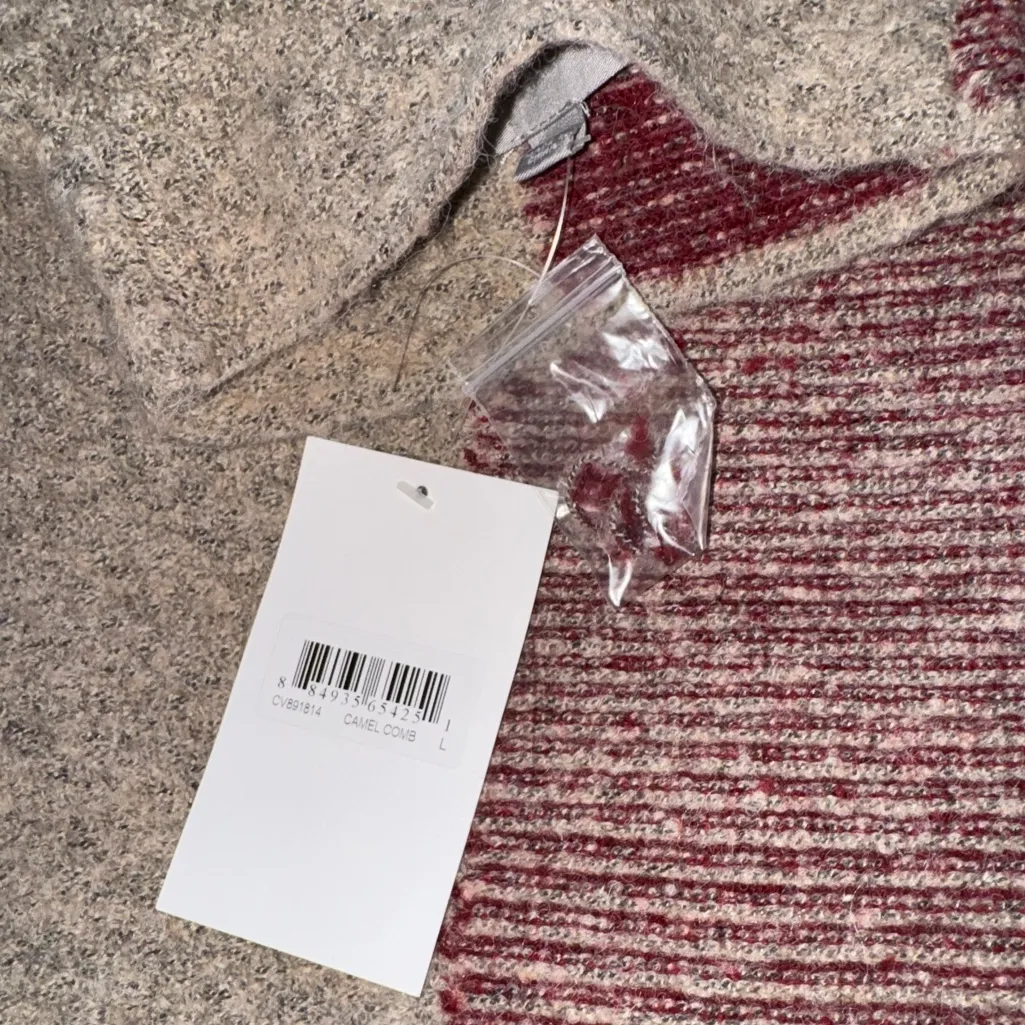 Cyrus color block funnel neck sweater - Image 5