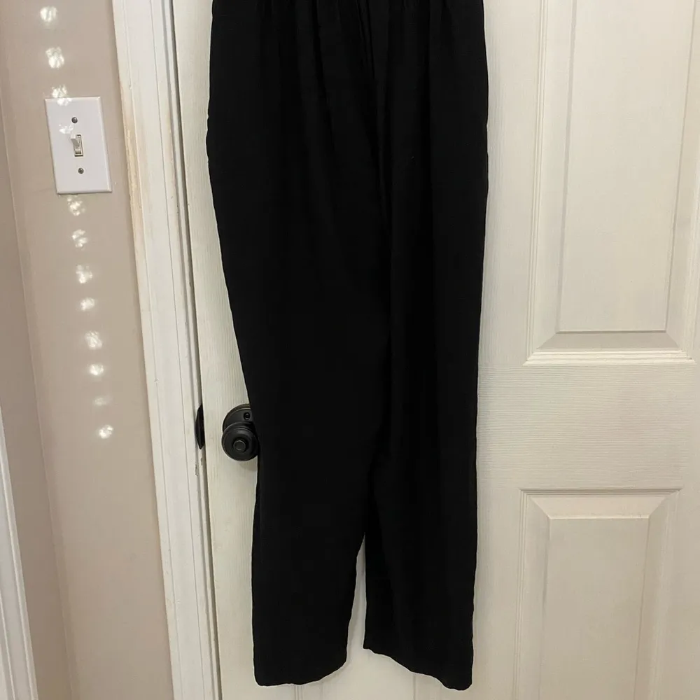 Moll V-Neck Jumpsuit in Black - Image 14