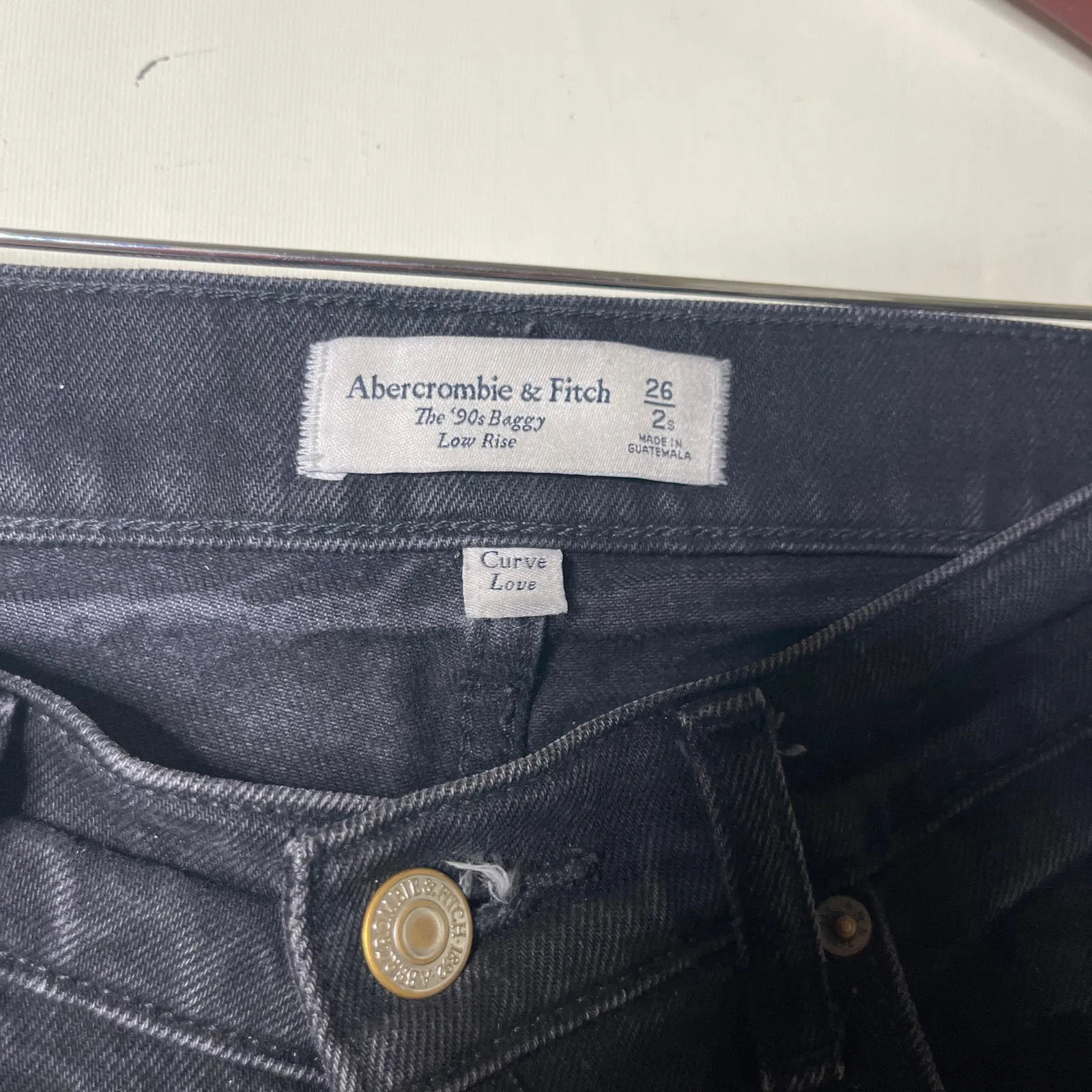 Abercrombie & Fitch Curve Love 90s Baggy Low Rise Jeans Size 26 In Black - Image 2