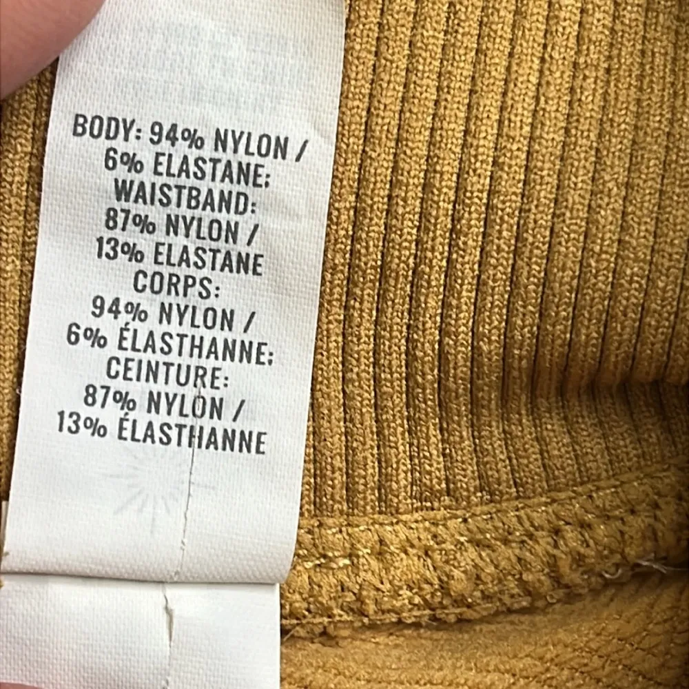 Aerie Offline golden tan Seamless Macrame 7” Hi Rise Biker Shorts size medium - Image 10