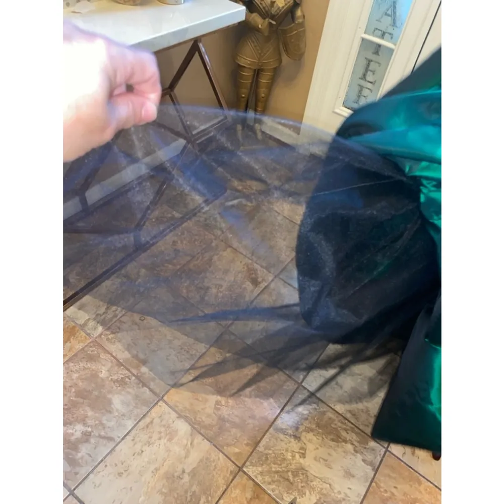 Women's 1980’s taffeta emerald green Dress/jacket size 6/8 - Image 11