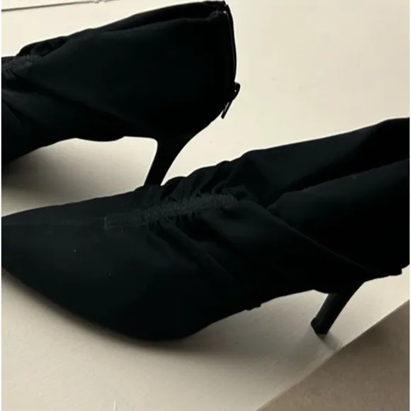 Heels Size 8 women’s black and sexy IMPO Stretch heels. Sold at Belks-like new - Image 2