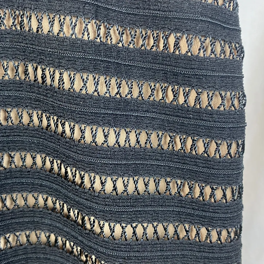 Ann Taylor Black & Nude Lace Overlay Knee Length Skirt 12 - Image 4