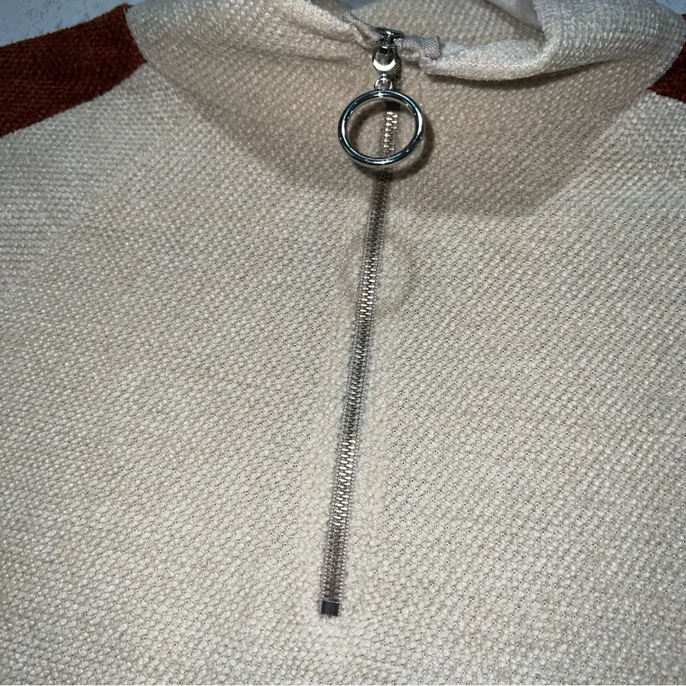 White Birch Quarter Zip Pullover - Image 4