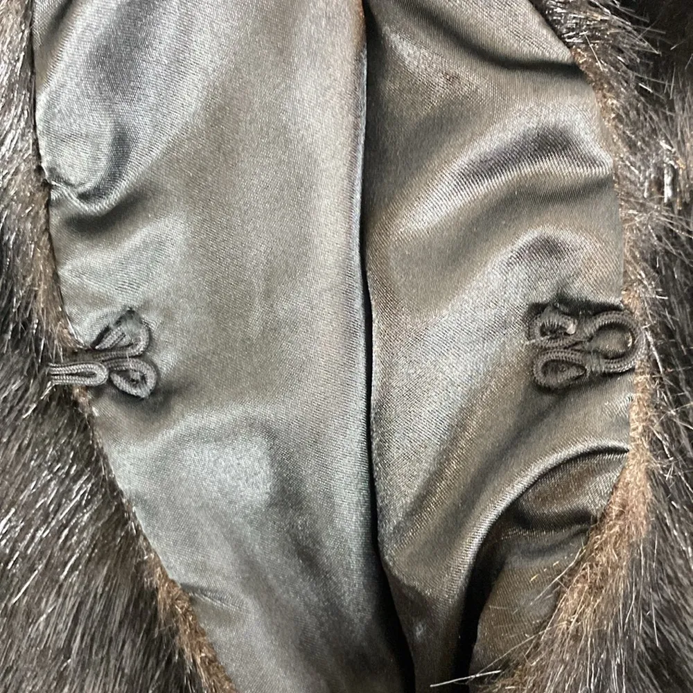 Vera Wang Faux Fur Black Sleeveless Vest L/XL - Image 3