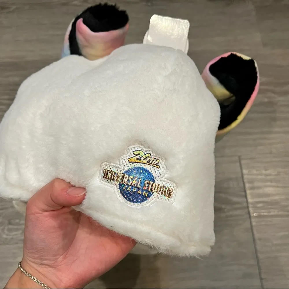 Snoopy peanuts universal studios fluffy hat Japan exclusive with flappy ears - Image 4