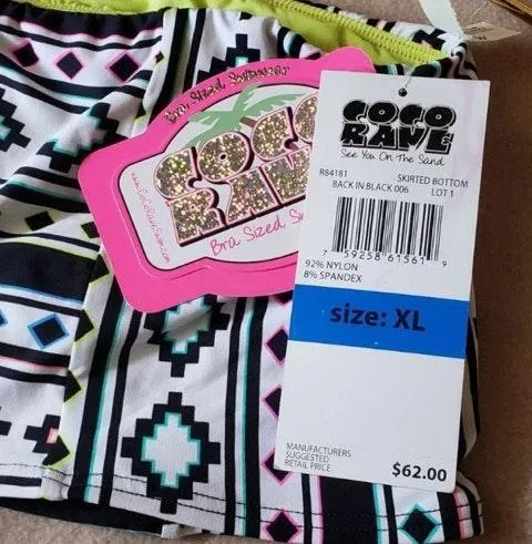 Tankini Skirted Swimsuit Set - Image 8