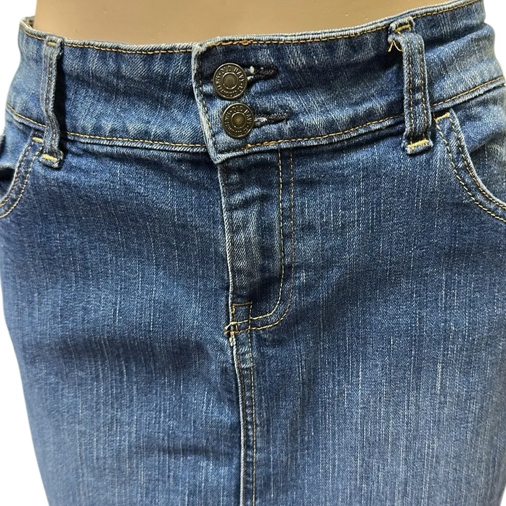 Old Navy Ultra Blue Jean High Waist Medium Wash Denim Back Slit Skirt Womens 10 - Image 4