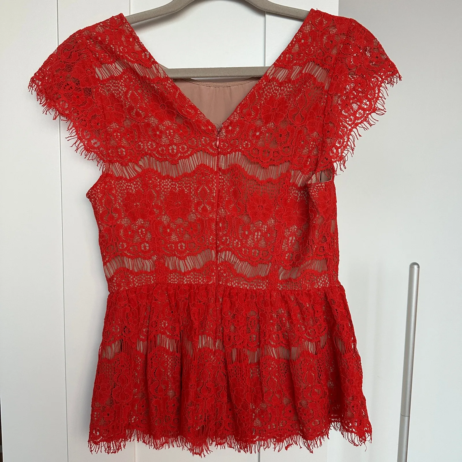 Maeve Anthropologie Red Lace Peplum Sleeveless Top Sheer Overlay, Size XS, EUC - Image 5