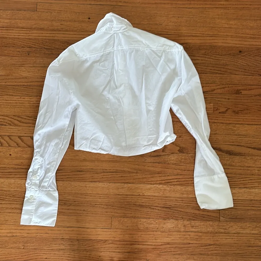 Zara Cropped Button Up - Image 3