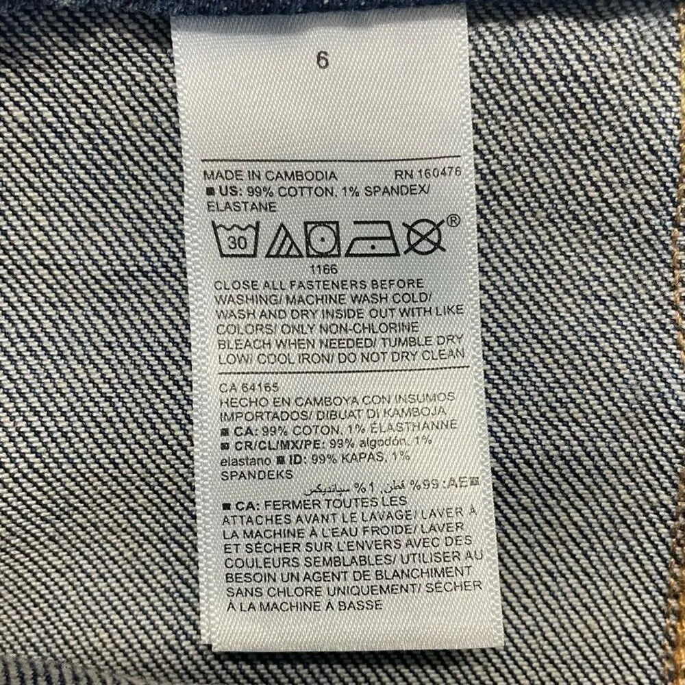 Old Navy Denim Blue Jean Skirt Size 6 medium wash - Image 6