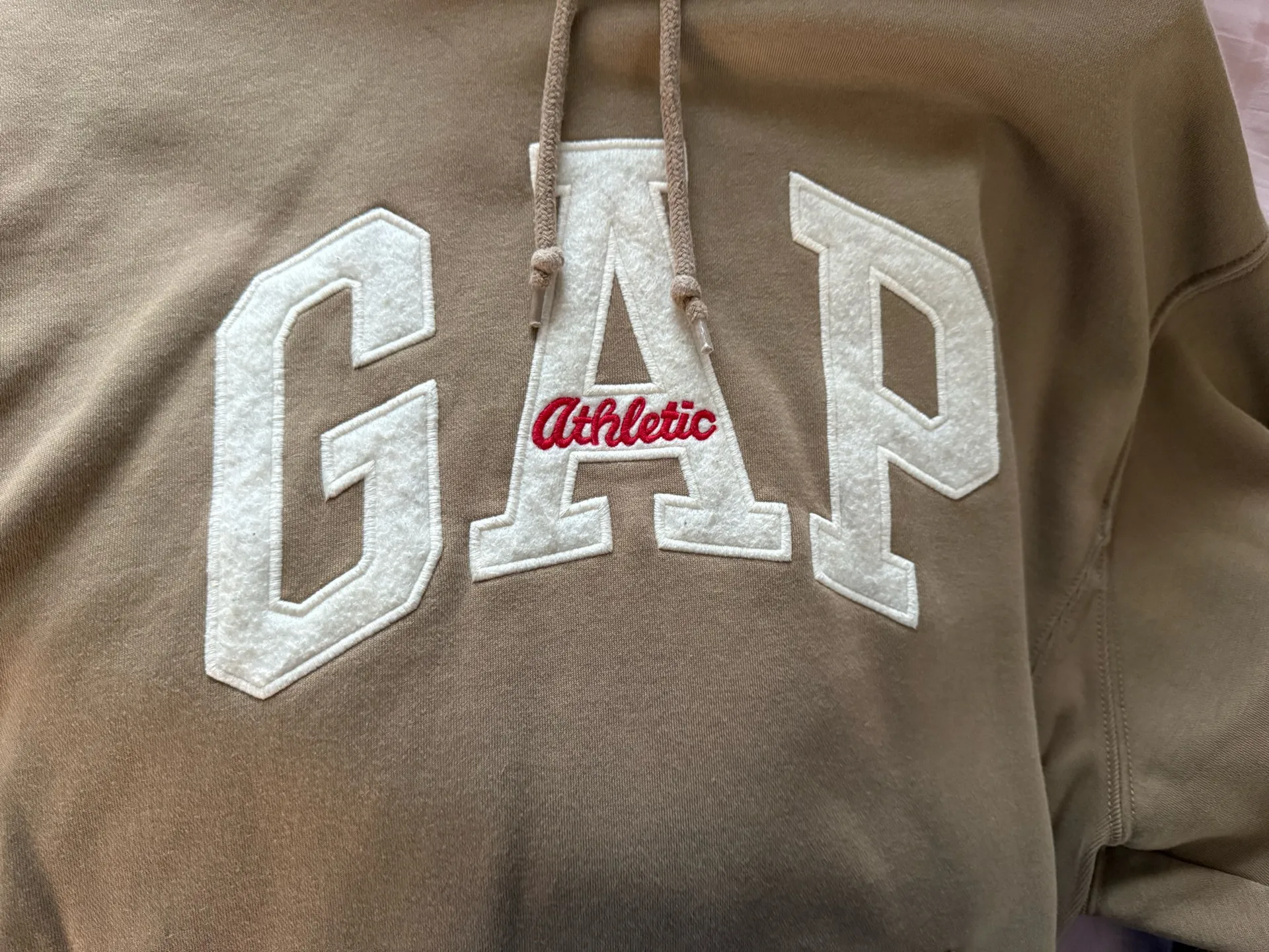 Gap hoodie - Image 3
