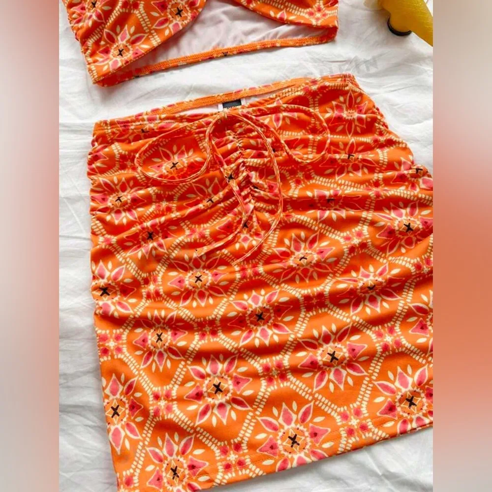 SHEIN Cross Back Cami & Bodycon Skirt Set, Orange/Pink, Size S, NWOT - Image 5