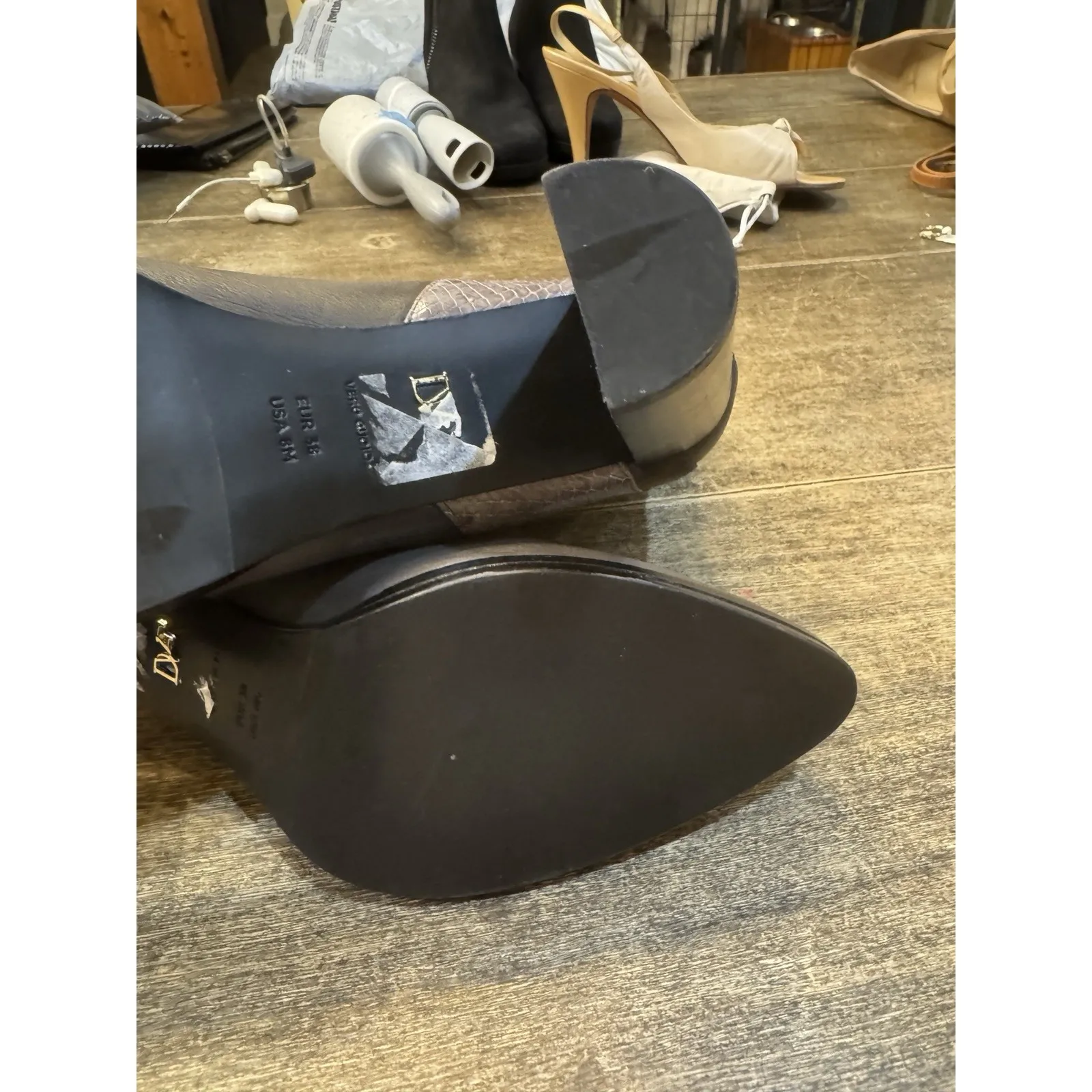 Diane Von Furstenberg Leather Booties Heels Gray Snakeskin Size 38 US 8 Suede‎ - Image 8