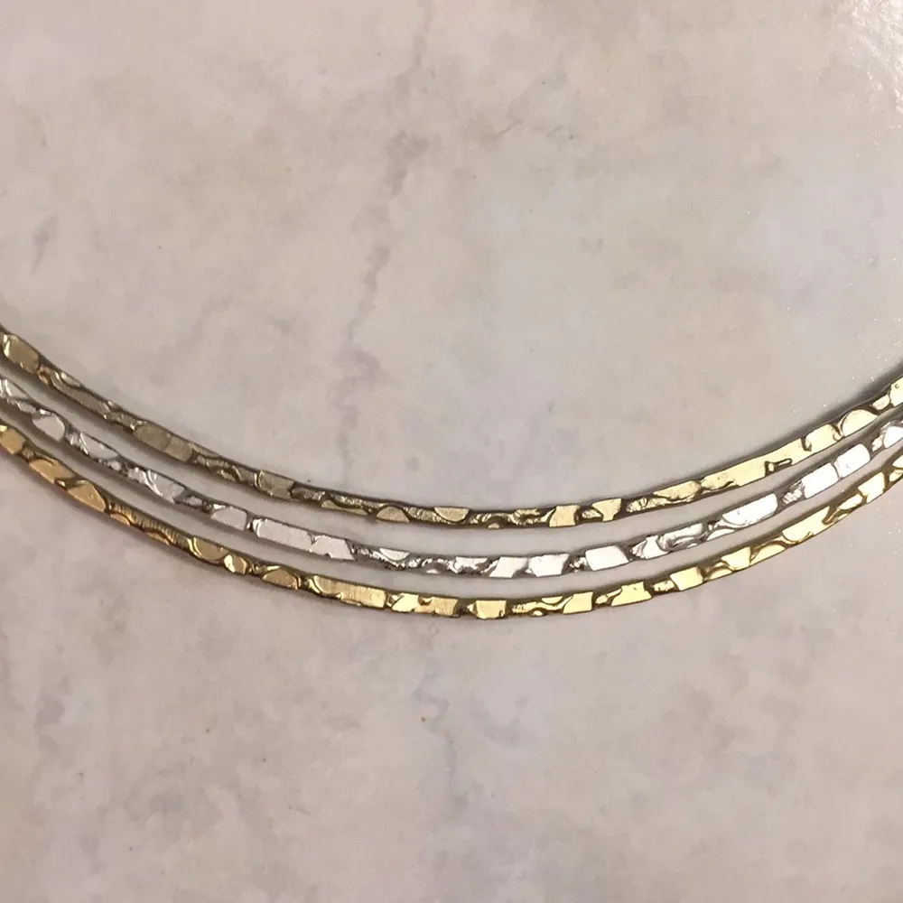 Tri color collar necklace - Image 2