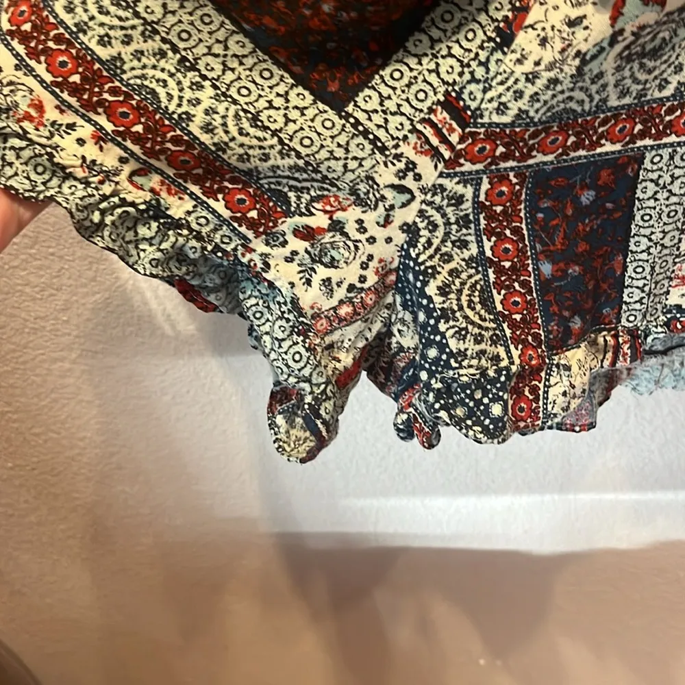 Mossimo Women’s Bohemian Patchwork Look Smocked Romper Size Large Blue - Image 6