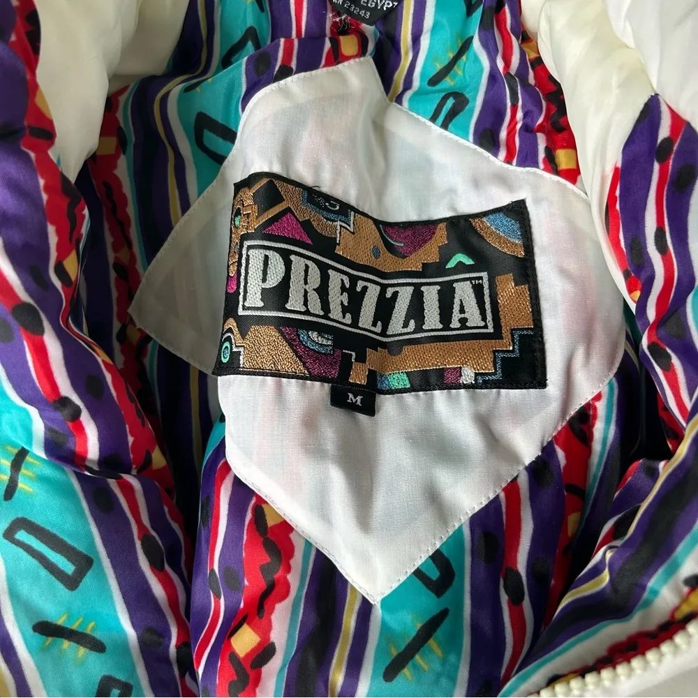 Vintage 90’s Puffer Ski Suit Jacket Prezzia Coat Funky Art to Wear Size Medium White - Image 4