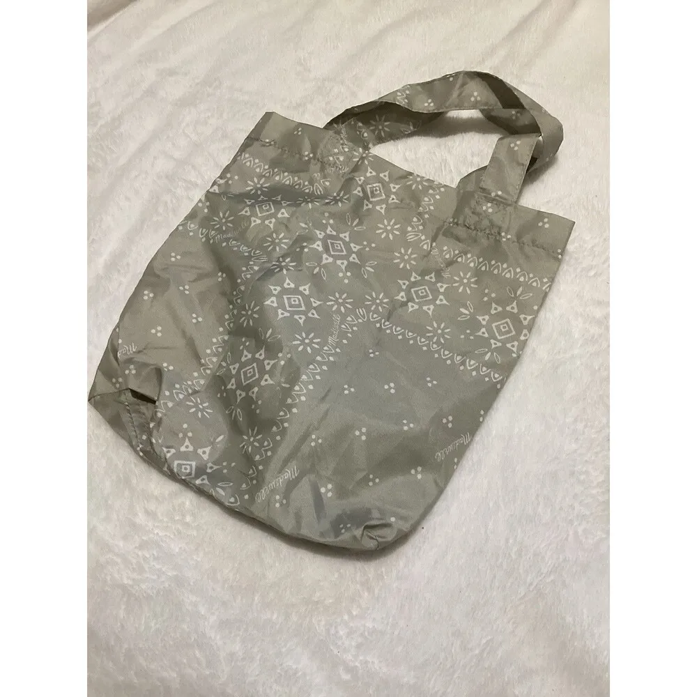 Madewell NWOT Resourced Bandana Small Tote Bag Light Green Geometric Print - Image 4