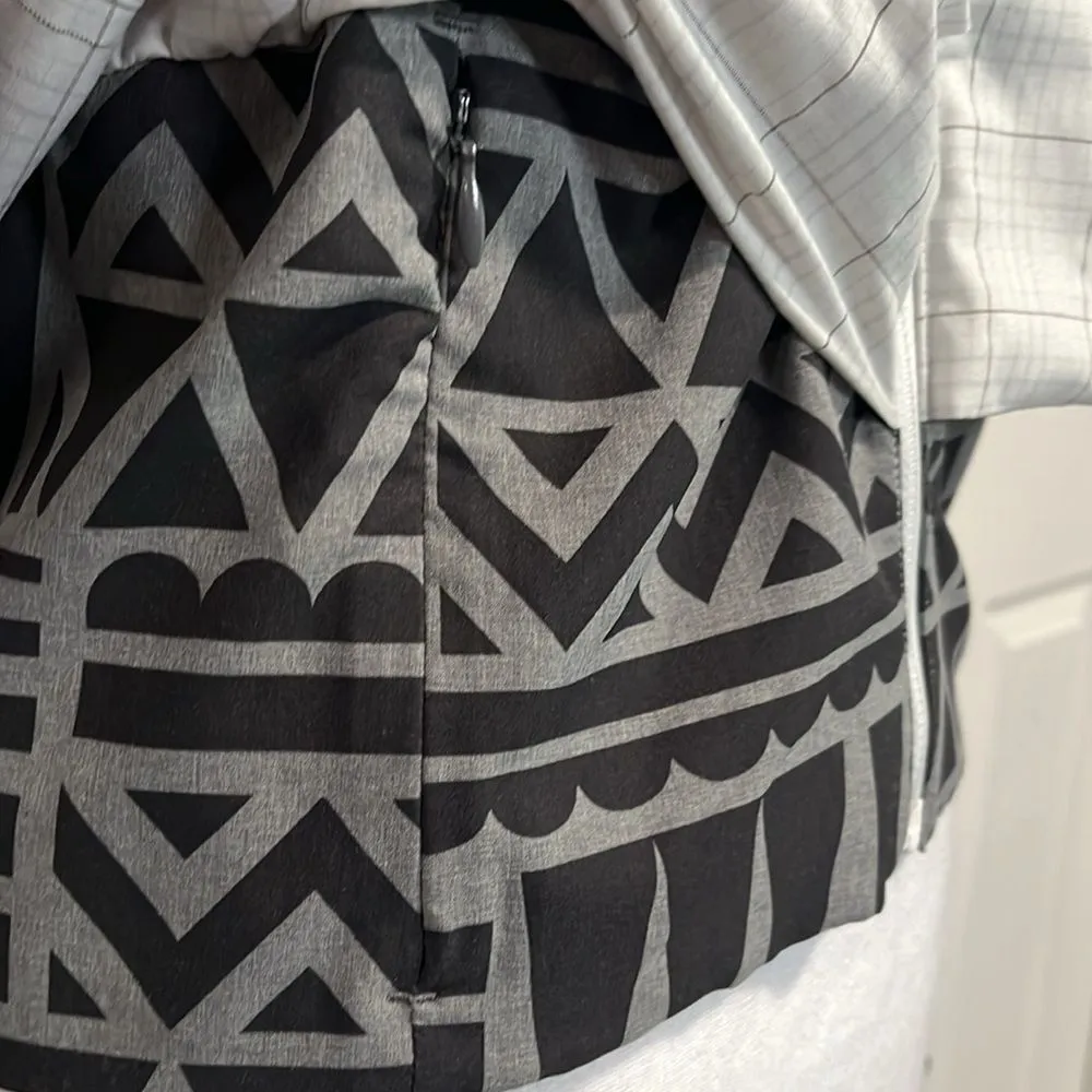 Brooks Pureproject runner outdoor jacket w/ zipper pockets reflective lines - S - Image 4