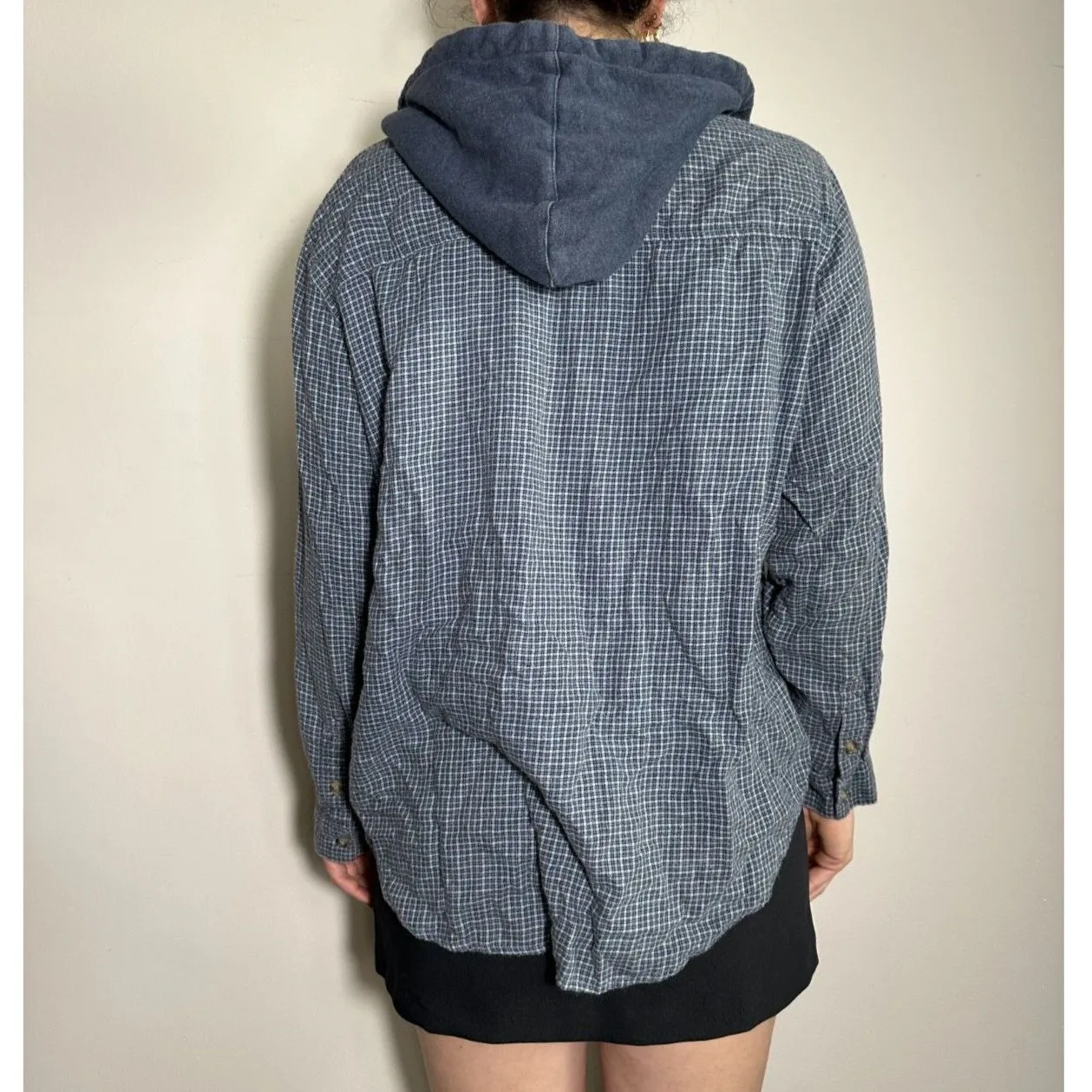 American Eagle Blue Flannel Hoodie Size Medium - Image 2