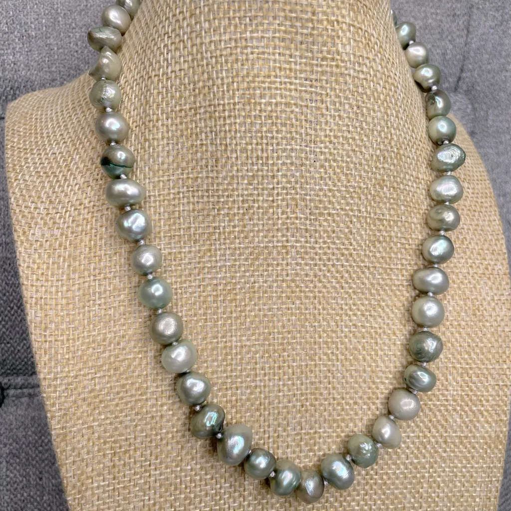 18” Natural Seafoam Green Freshwater Pearl Necklace - Image 2