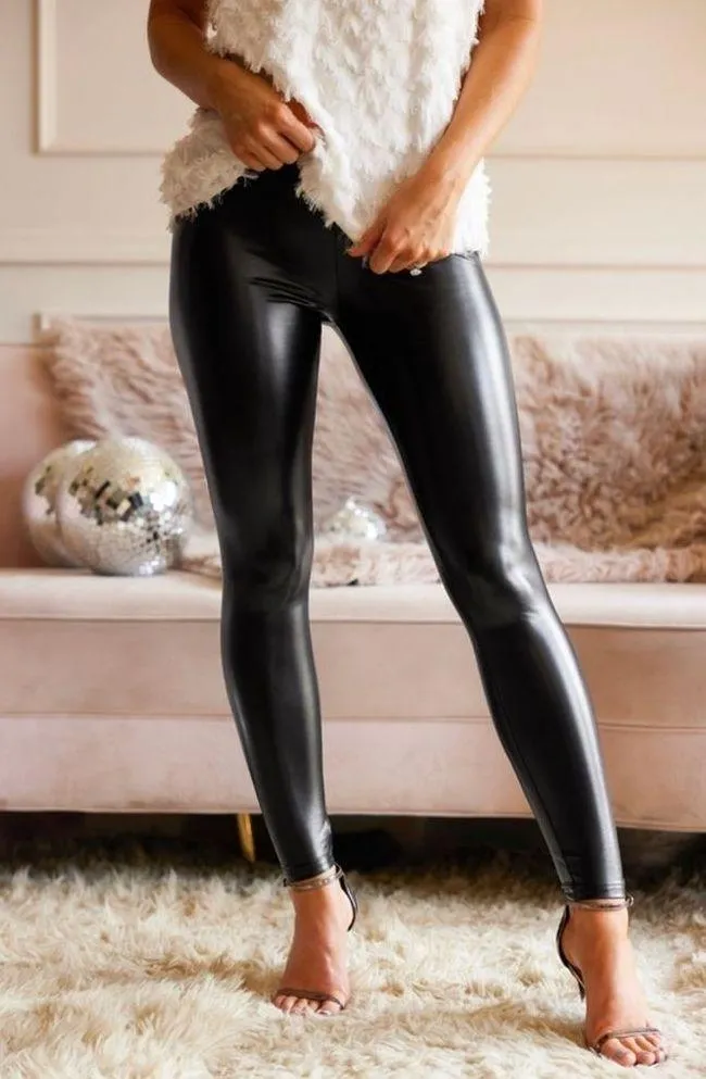 Cupshe Holidaze Faux Leather Leggings Size Medium - Image 3