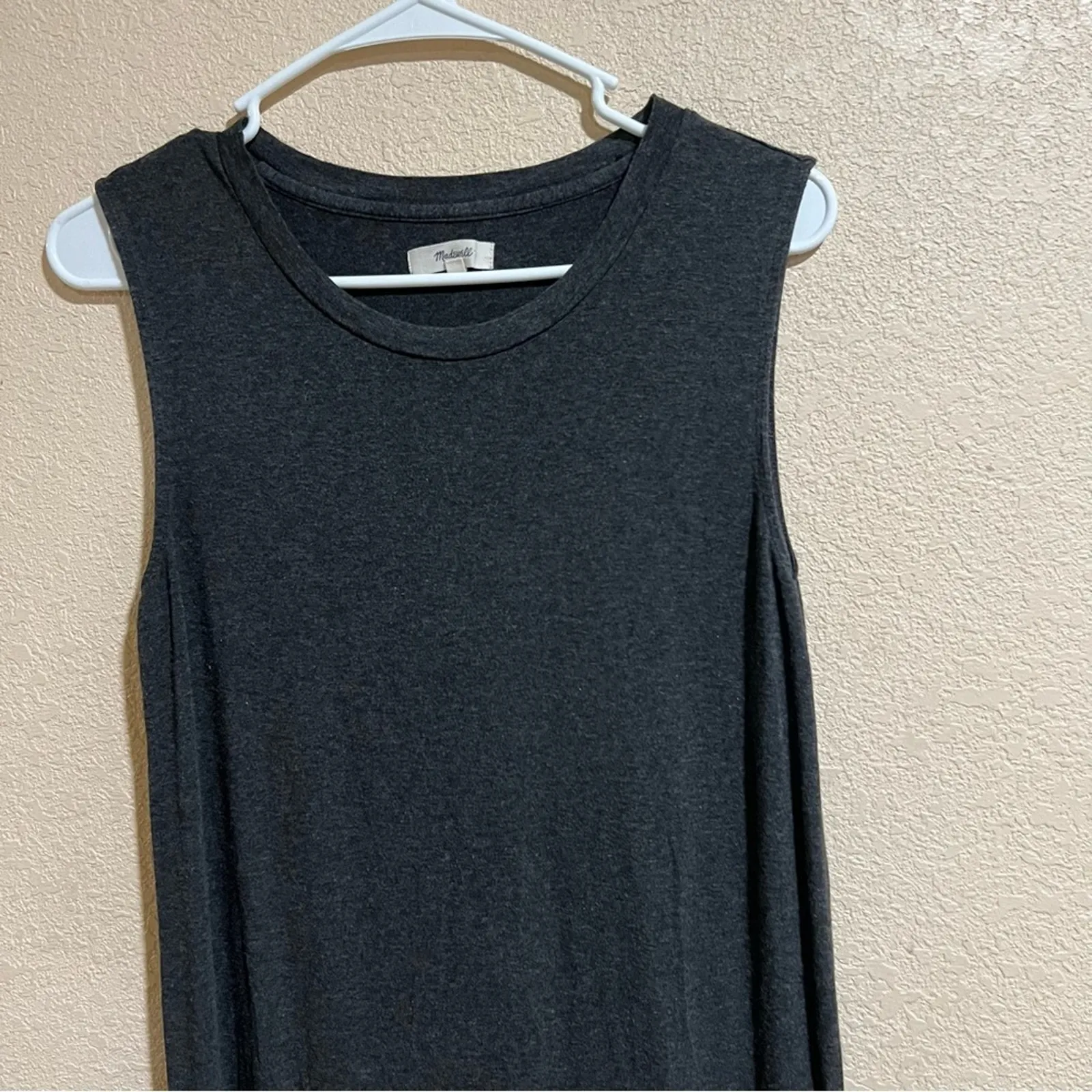 Madewell gray sleeveless side slit midi dress XS - Image 2