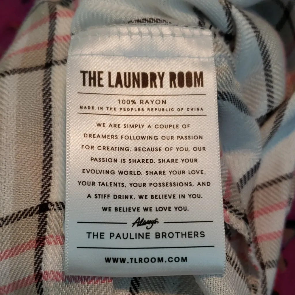 The Laundry Room - Image 6