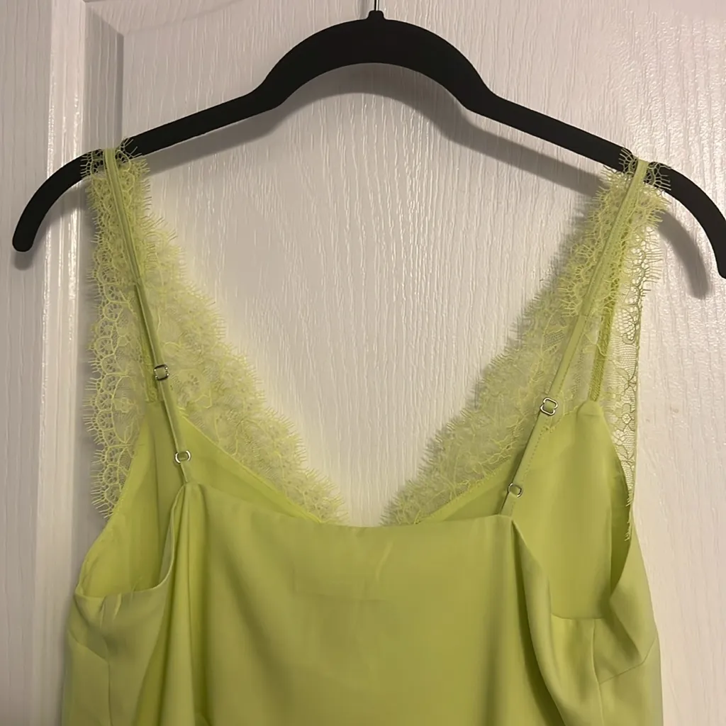 NWT Express Satin Lace Strap V-Neck Downtown Cami Top XS Lemon Yellow Shirt - Image 9