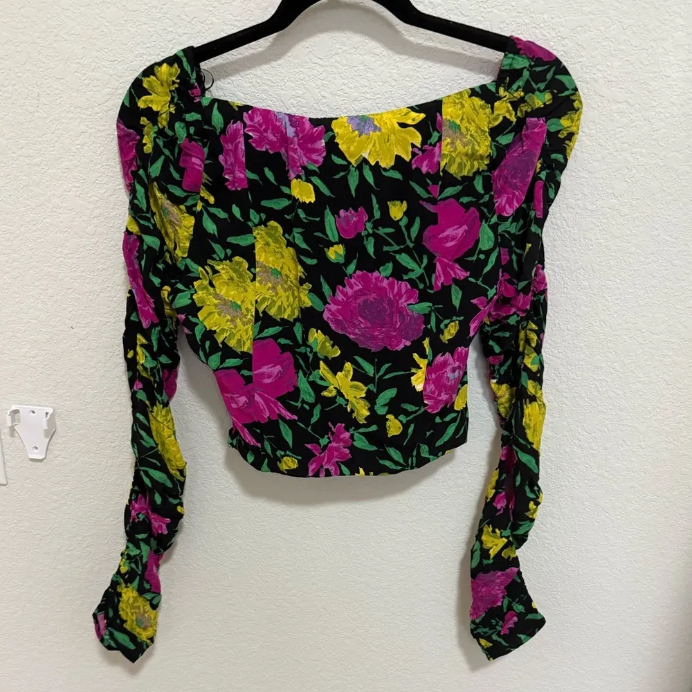 Zara Black Pink Green Floral Print Crop Top Small Sweetheart Neck Long Sleeve - Image 8