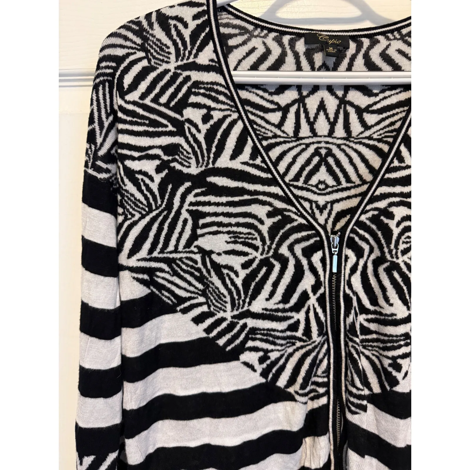 Cupio Zebra Print Cardigan Sweater Long Sleeve Black White Medium - Image 2