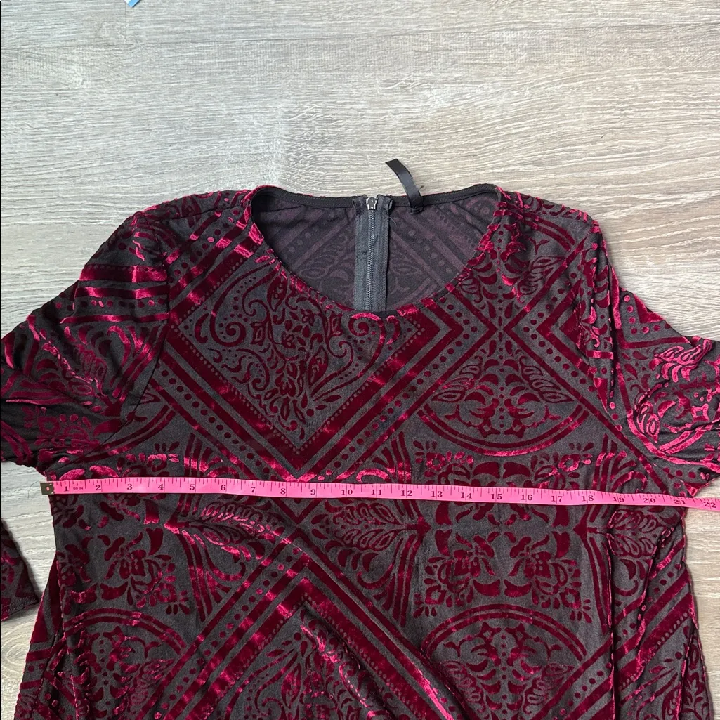 IC by Connie K Boho Velvet Burnout Bell Sleeve Tunic top – Burgundy & Black XL Red - Image 10