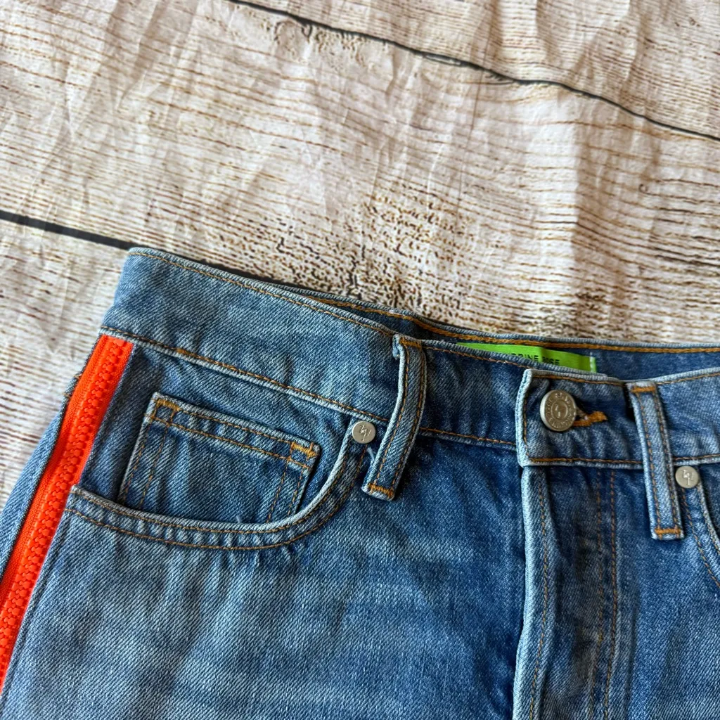 Sandrine Rose Neon Orange Zipper Accent Cutoff Jean Denim Shorts NWT Size 23 Blue - Image 3