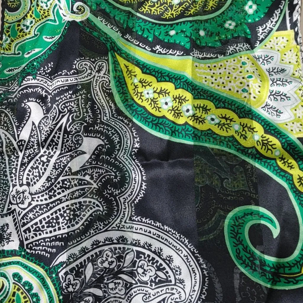 Silk Scarf Jones New York Lightweight Sheer Paisley Green Black White Dry Clean - Image 2